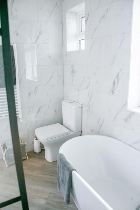 Apartamento Coastal Haven In Leigh-On-Sea Southend-on-Sea Exterior foto